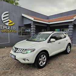 2010 NISSAN MURANO  