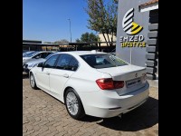 2013 BMW 3 SERIES 320I LUXURY LINE A/T (F30) 